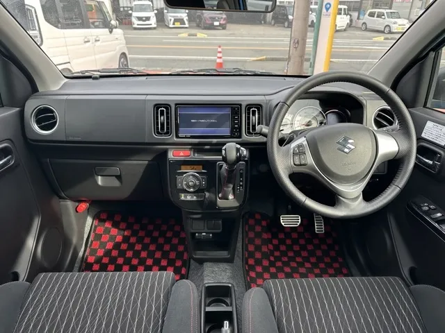 アルト(スズキ)ベースグレード 4WD 5AGS中古車 6