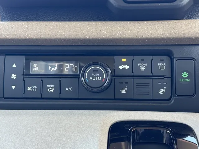 N-BOX(ホンダ)N-BOX コンフォートＰ届出済未使用車 20