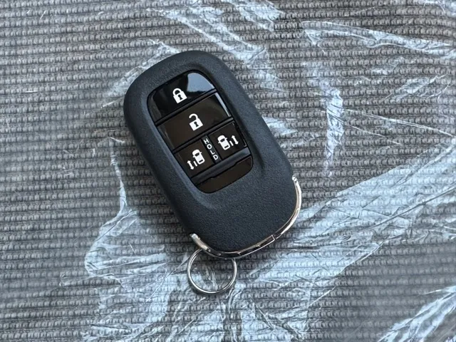 N-BOX(ホンダ)N-BOX コンフォートＰ届出済未使用車 26