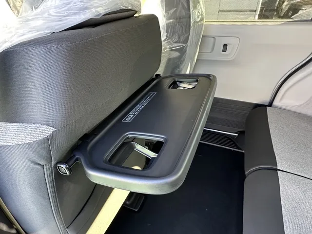 N-BOX(ホンダ)N-BOX コンフォートＰ届出済未使用車 8