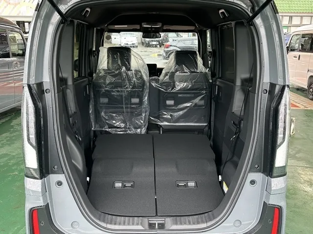 N-BOX(ホンダ)N-BOXカスタムターボ コーディネートスタイル届出済未使用車 11