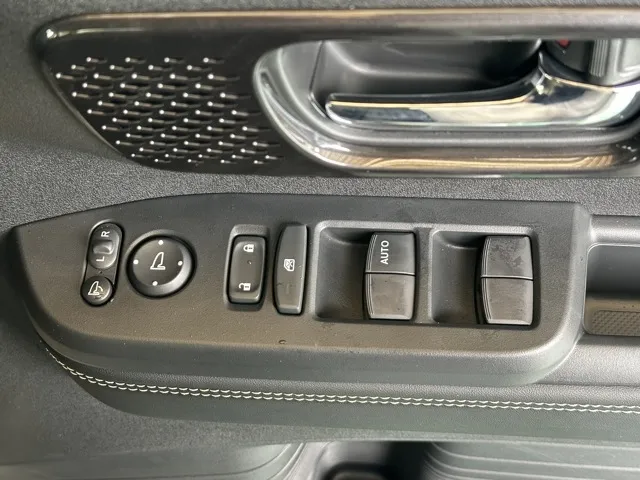 N-BOX(ホンダ)N-BOXカスタムターボ コーディネートスタイル届出済未使用車 14