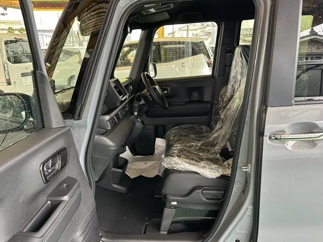 N-BOX(ホンダ)N-BOXカスタムターボ コーディネートスタイル届出済未使用車 3