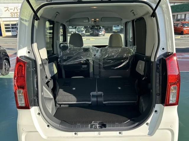 タント(ダイハツ)X届出済未使用車 11