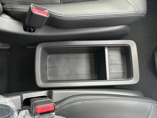 ステップワゴン(ホンダ)e・HEVスパーダ 7人登録済未使用車 25