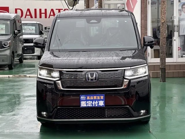 ステップワゴン(ホンダ)e・HEVスパーダ 7人登録済未使用車 29
