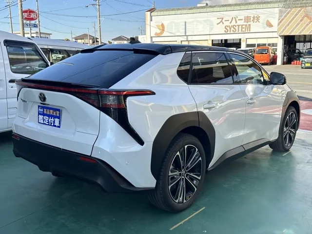 bZ4X(トヨタ)Z中古車 10