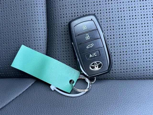 bZ4X(トヨタ)Z中古車 28