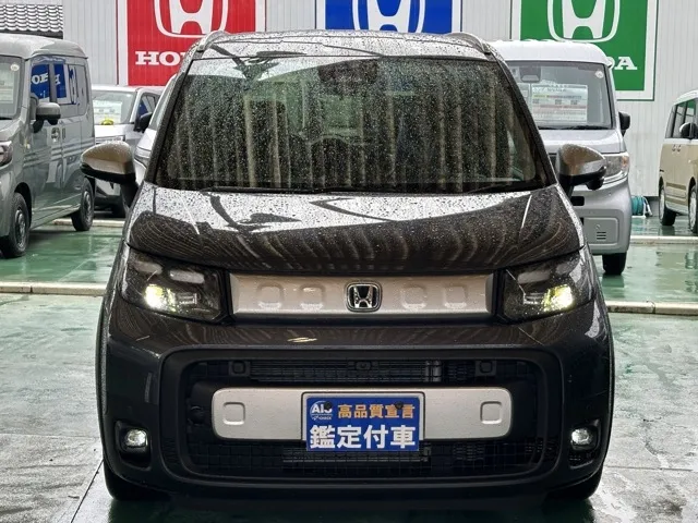 フリード(ホンダ)e：HEVクロスター 5人乗登録済未使用車 28