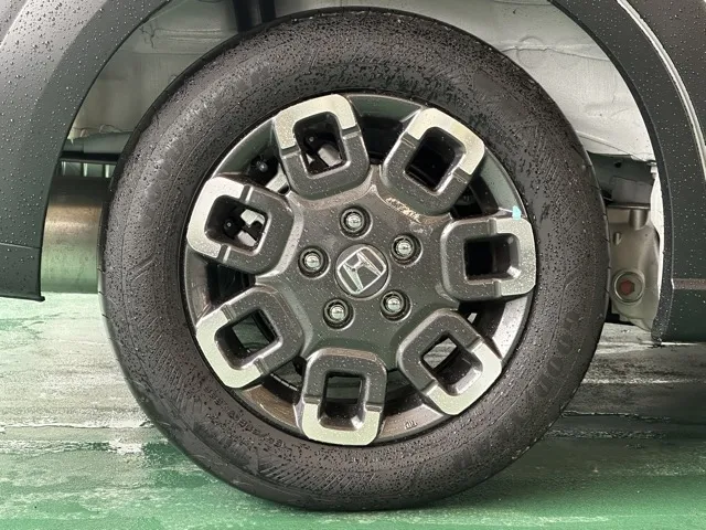 フリード(ホンダ)クロスター 5人乗中古車 16