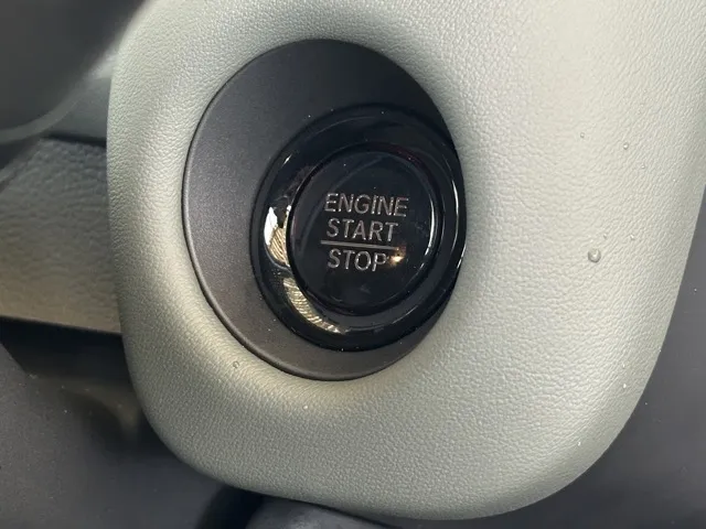 フリード(ホンダ)クロスター 5人乗中古車 19