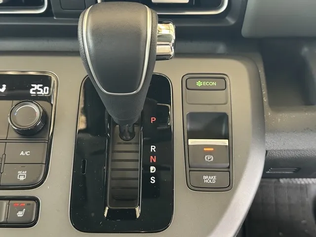 フリード(ホンダ)クロスター 5人乗中古車 20