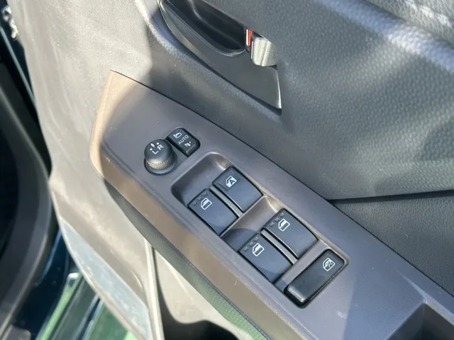 ルーミー(トヨタ)Ｘ中古車 13