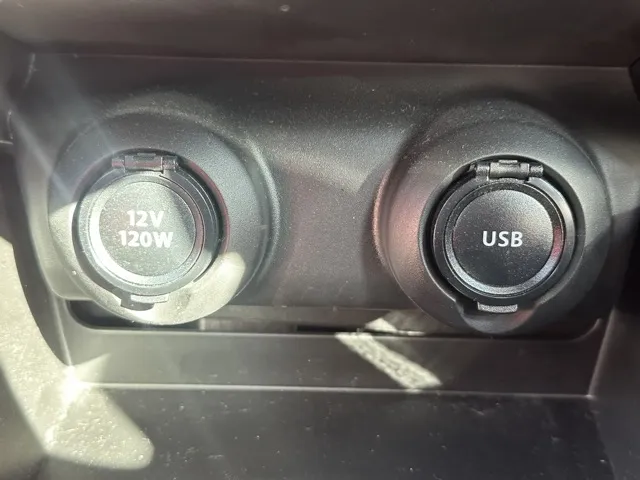 スイフト(スズキ)ベースグレード　セーフティパッケージ 全方位カメラ AT中古車 25