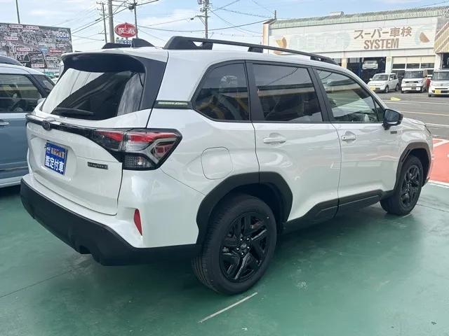 フォレスター(スバル)X-ブレイクS:HEV EX新車見本展示無 14