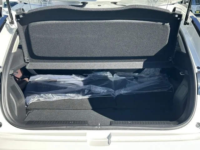 フロンクス(スズキ)ベースグレード新車見本展示無 9