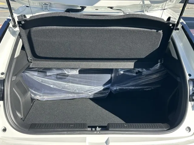 フロンクス(スズキ)ベースグレード新車見本展示無 8