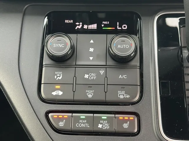 ステップワゴン(ホンダ)スパーダ 7人登録済未使用車 23