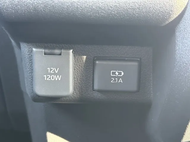 アトレー(ダイハツ)デッキバン AT 4WD届出済未使用車 20