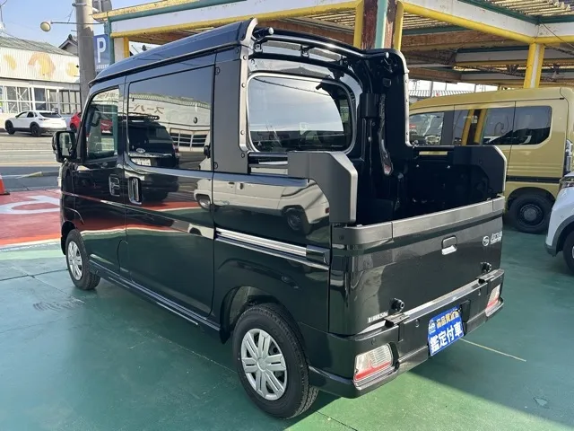 アトレー(ダイハツ)デッキバン AT 4WD届出済未使用車 2