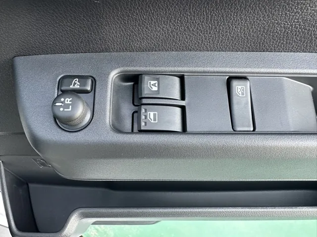 アトレー(ダイハツ)Ｘ届出済未使用車 17