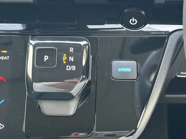 サクラ(ニッサン)X中古車 24