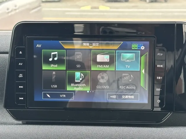 サクラ(ニッサン)X中古車 18