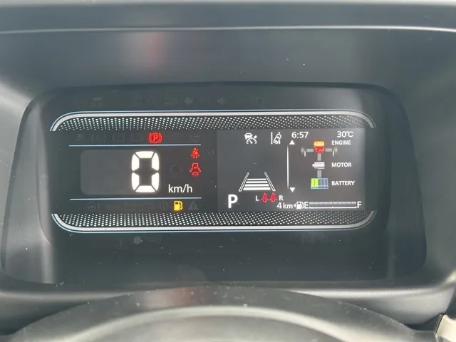 スペーシア(スズキ)ハイブリッドX セーフティプラスPKG届出済未使用車 22