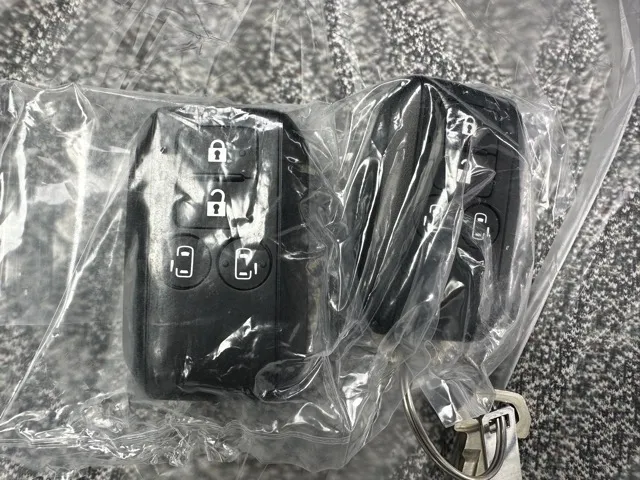 スペーシア(スズキ)ハイブリッドX セーフティプラスPKG届出済未使用車 24