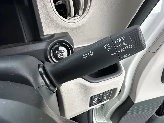 N-BOX(ホンダ)N-BOX コンフォートＰ届出済未使用車 17