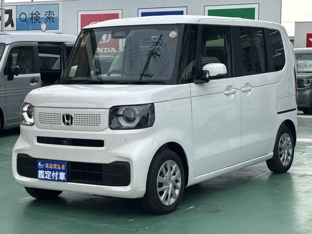 N-BOX(ホンダ)N-BOX コンフォートＰ届出済未使用車 1
