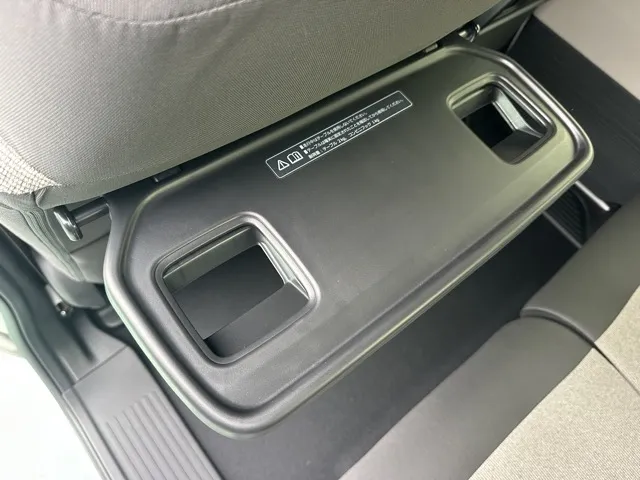 N-BOX(ホンダ)N-BOX コンフォートＰ届出済未使用車 5