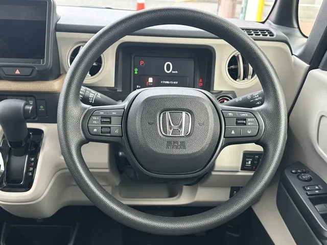 N-BOX(ホンダ)N-BOX コンフォートＰ届出済未使用車 8