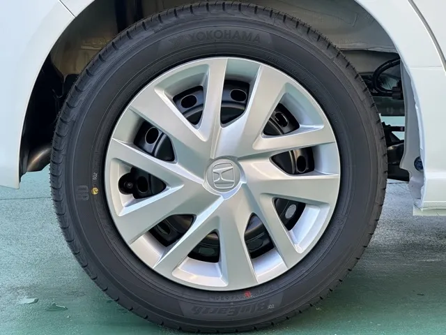 N-BOX(ホンダ)N-BOX コンフォートＰ届出済未使用車 13