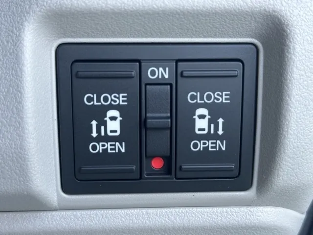 N-BOX(ホンダ)N-BOX コンフォートＰ届出済未使用車 16