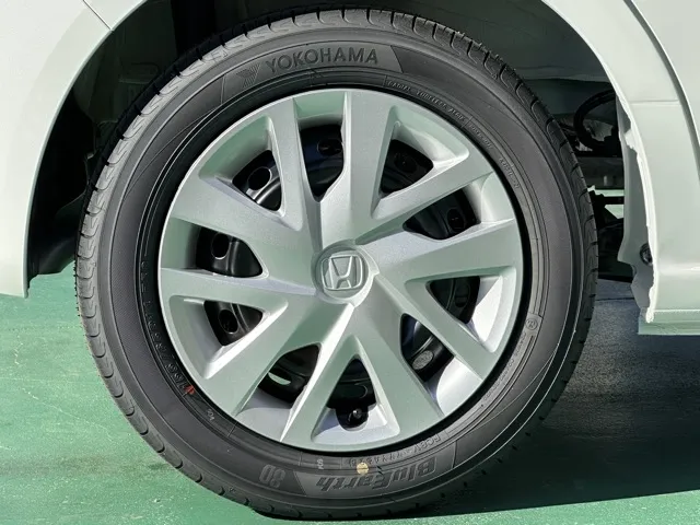 N-BOX(ホンダ)N-BOX コンフォートＰ届出済未使用車 13