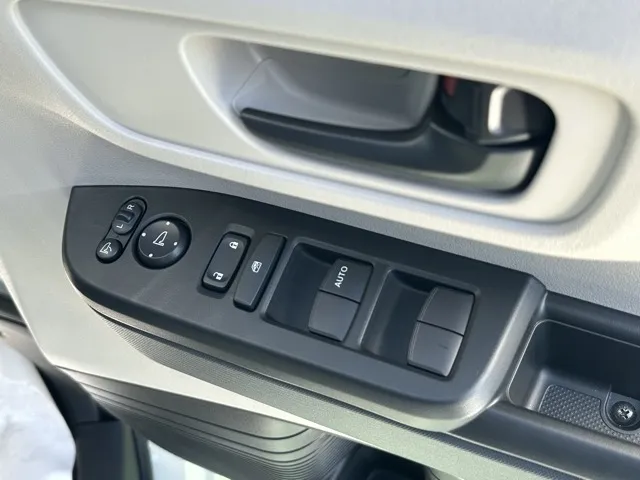 N-BOX(ホンダ)N-BOX コンフォートＰ届出済未使用車 14