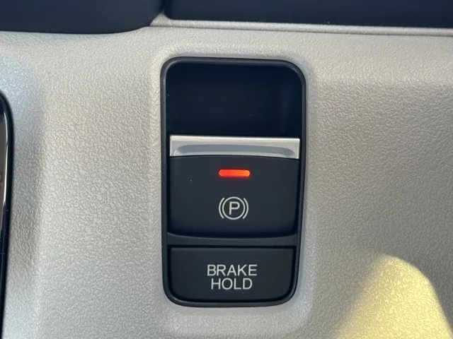 N-BOX(ホンダ)N-BOX コンフォートＰ届出済未使用車 24