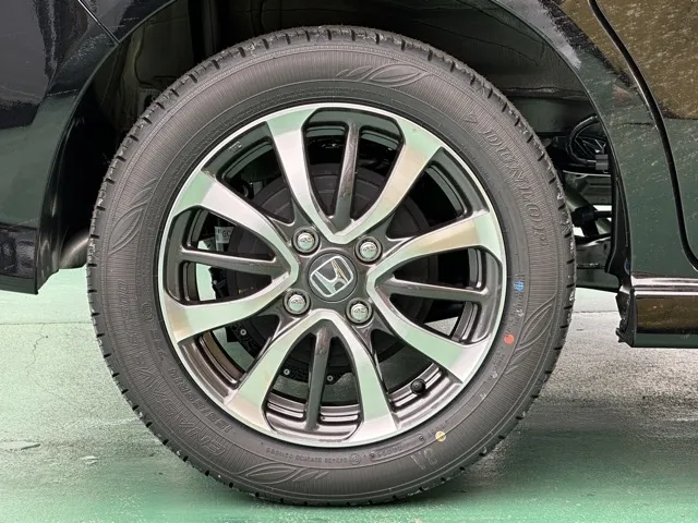 N-BOX(ホンダ)N-BOXカスタム届出済未使用車 12