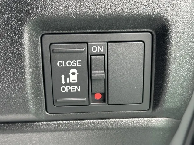 N-BOX(ホンダ)N-BOXカスタム届出済未使用車 14