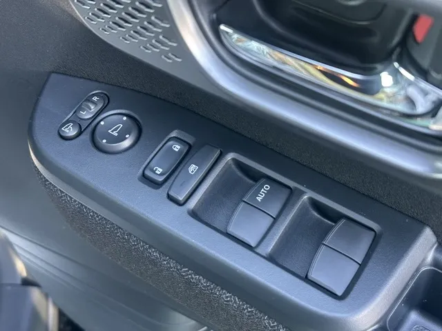 N-BOX(ホンダ)N-BOXカスタム 両側PSD届出済未使用車 13