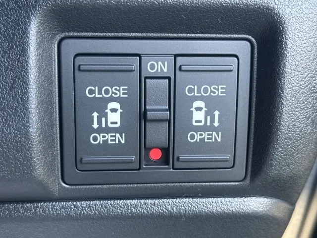 N-BOX(ホンダ)N-BOXカスタム 両側PSD届出済未使用車 15