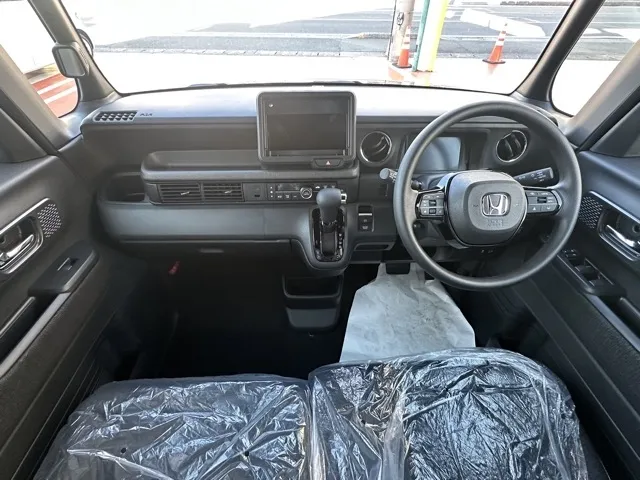 N-BOX(ホンダ)N-BOXカスタム 両側PSD届出済未使用車 4