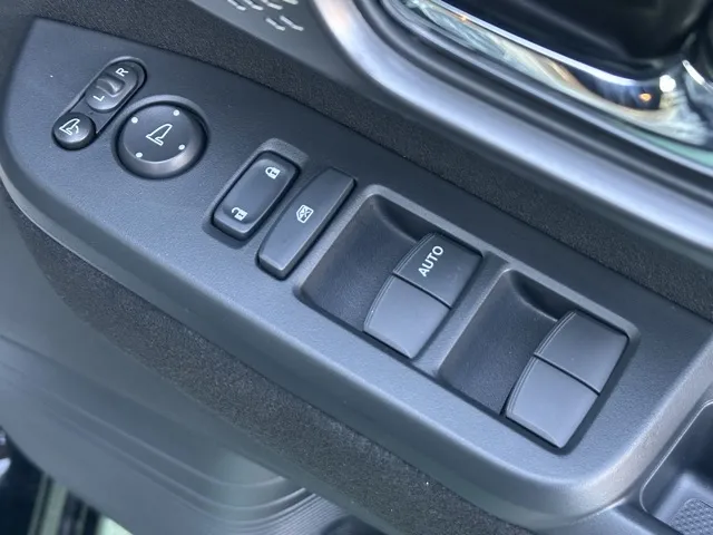 N-BOX(ホンダ)N-BOXカスタムターボ届出済未使用車 14