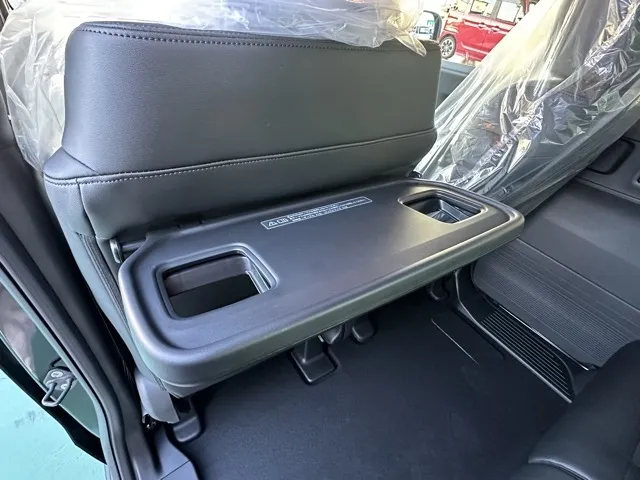 N-BOX(ホンダ)N-BOXカスタムターボ届出済未使用車 8