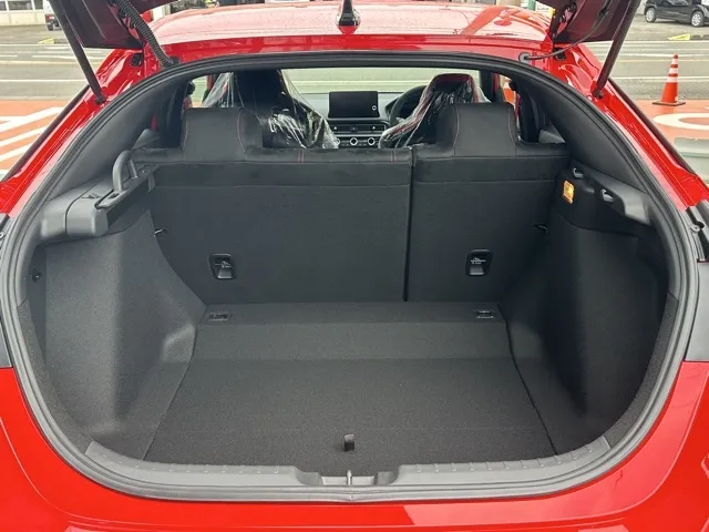 シビック(ホンダ)タイプR登録済未使用車 9