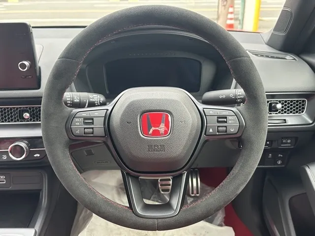 シビック(ホンダ)タイプR登録済未使用車 8