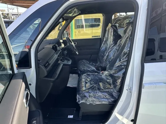 ステップワゴン(ホンダ)スパーダ 7人登録済未使用車 3