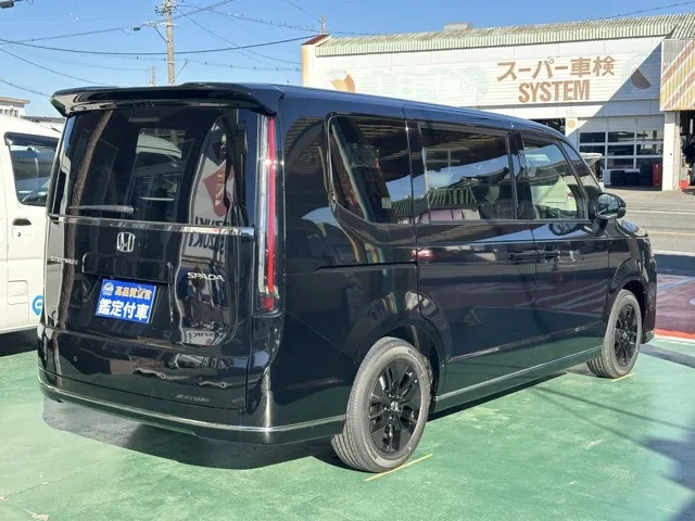 ステップワゴン(ホンダ)スパーダ 7人登録済未使用車 15