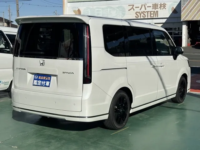 ステップワゴン(ホンダ)スパーダ 7人登録済未使用車 14